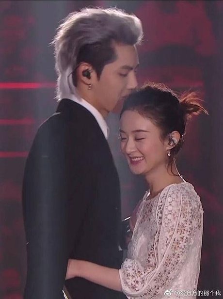 吴亦凡赵丽颖合作单曲《想你》引发的血战,爱丽小屋是否真实?