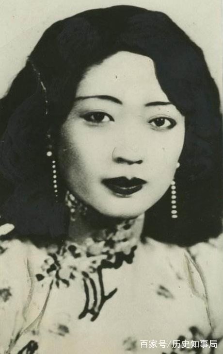 老照片:1904-1946年,末代皇后婉容的10张罕见个人照