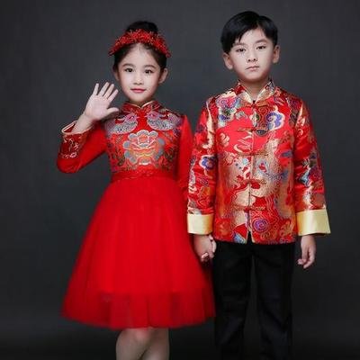 结婚头像情侣 婚纱礼服一 男一女唐装
