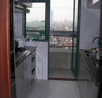 厨房安装在阳台怎么样