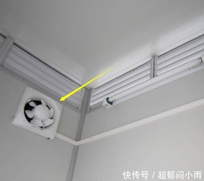 排气扇排到吊顶里