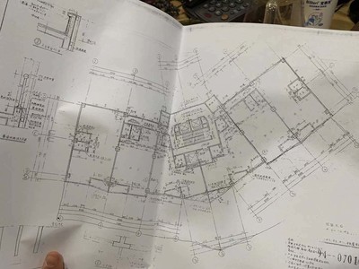 如何绘制钢结构图纸（绘制钢结构图纸时如何确保设计准确性和实用性）