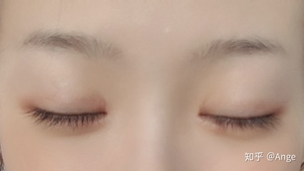 双眼皮闭眼照