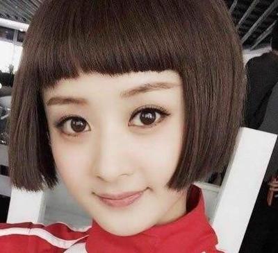 适合娃娃脸的短发发型