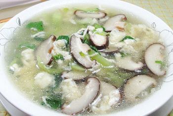 青菜香菇粉条汤
