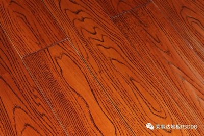 番龙眼地板的颜色
