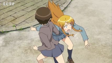 打肚子