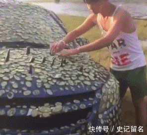 梦见别人多找我钱