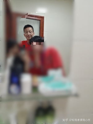 两个月头发长多长