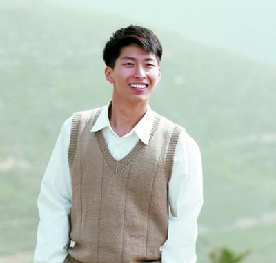 窦骁什么星座