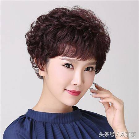 四十岁的女人做什么发型好看