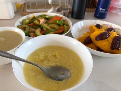 月子吃什么饭好