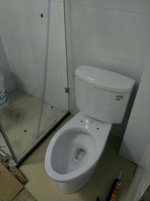 马桶周围漏水