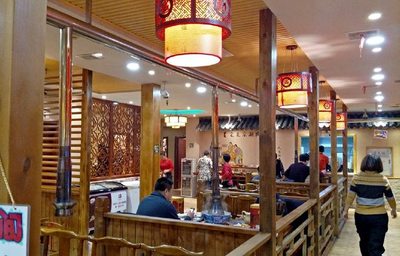 小吃店隔断装修效果图