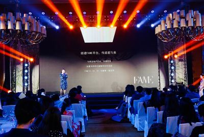 海角社区乱伦大神-内心中的黑暗之神内饰东方美学设计