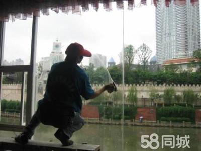 擦玻璃多少钱