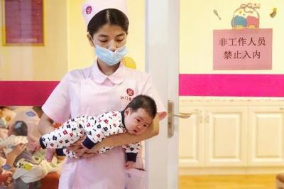 新生儿吃完奶需要拍嗝吗
