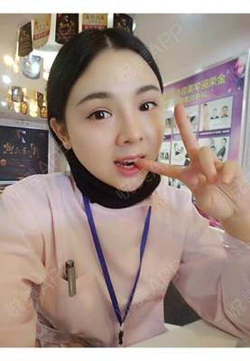 割了双眼皮能看手机吗