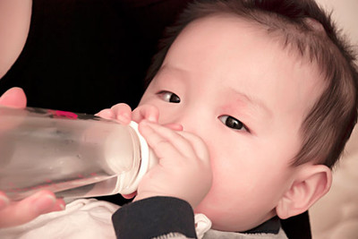 六个月便秘怎么调理