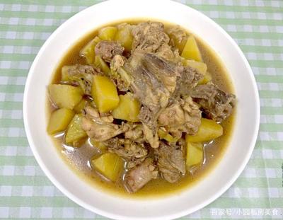 炖鸡架骨的做法大全家常