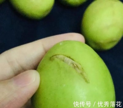 超市卖烂水果怎么赔偿