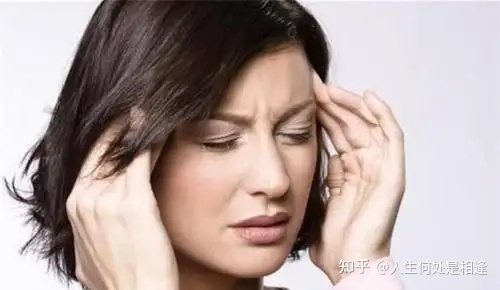 绝经后心慌是怎么回事