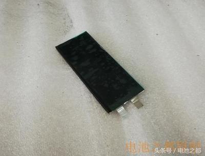 手机电池芯是什么材质