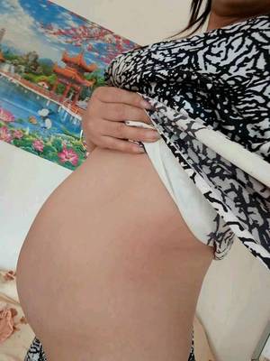 1岁宝宝肚子大正常吗