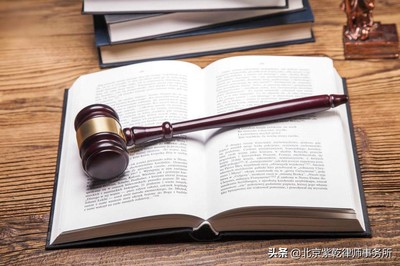 律师费用谁出
