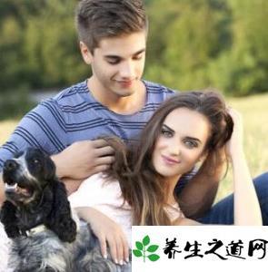 长痘痘和男友分手