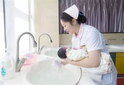 迎接宝宝的到来的句子