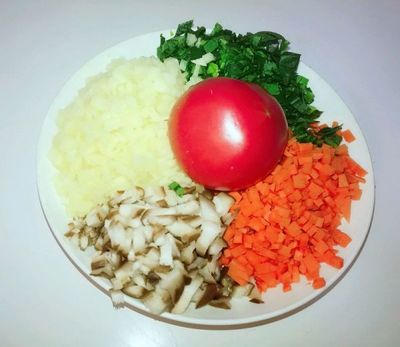 香菇胡萝卜菠菜土豆