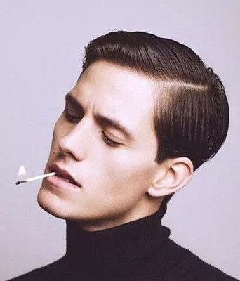 短发中分 男