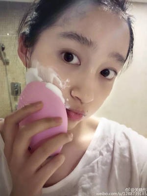 长痘痘用luna哪款