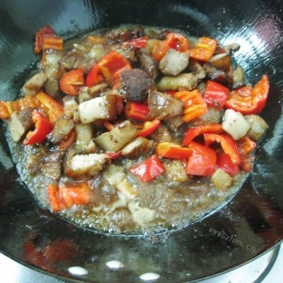 家常菜回锅肉制作方法