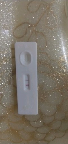 刚怀孕流血