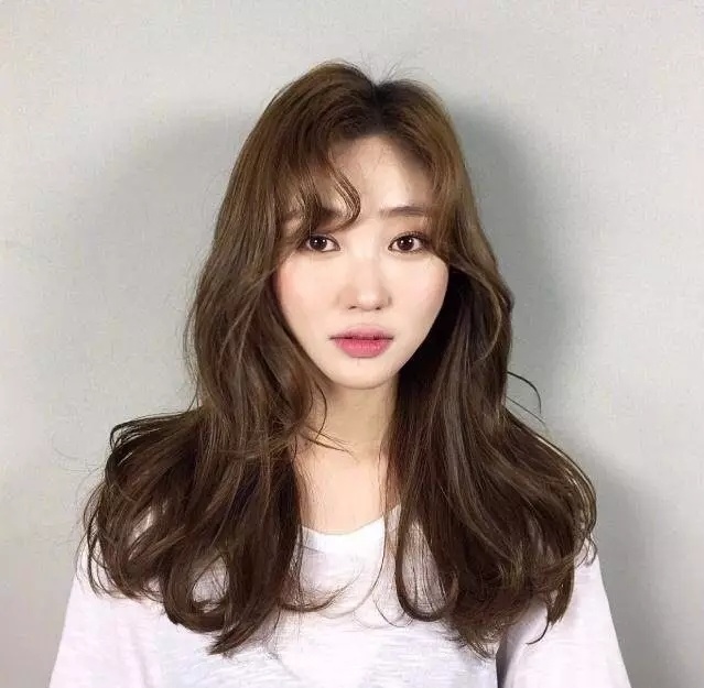 脸小适合什么发型女