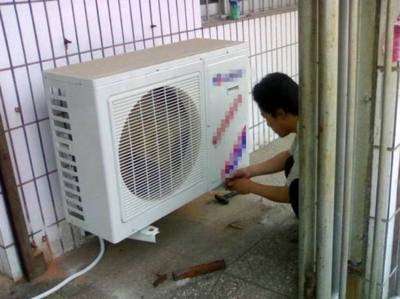 空调为什么会喷水