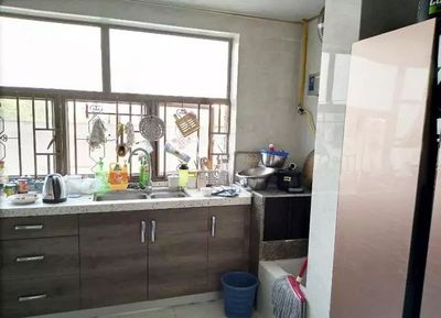 进门往厨房过怎么样