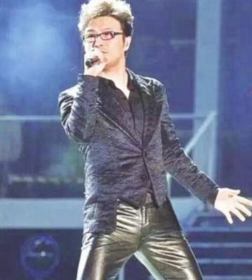 汪峰长发