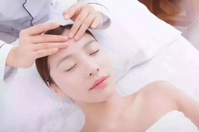 美容院皮肤美白