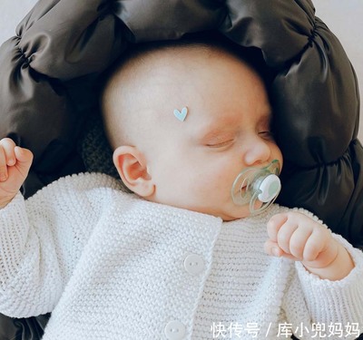 新生儿皮肤多久会变白
