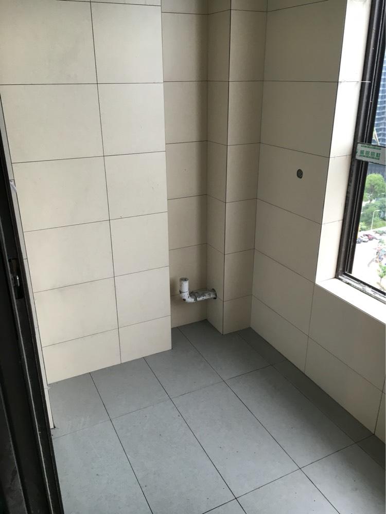 厨房窗口处怎样贴砖