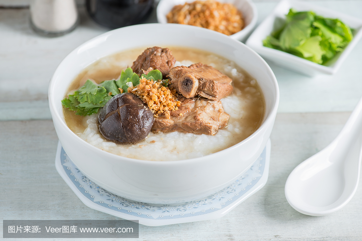 香菇排骨粥煲