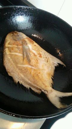 红烧黄鲳鱼的做法大全家常