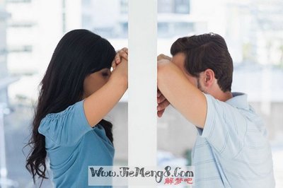 梦见自己和妈妈吵架