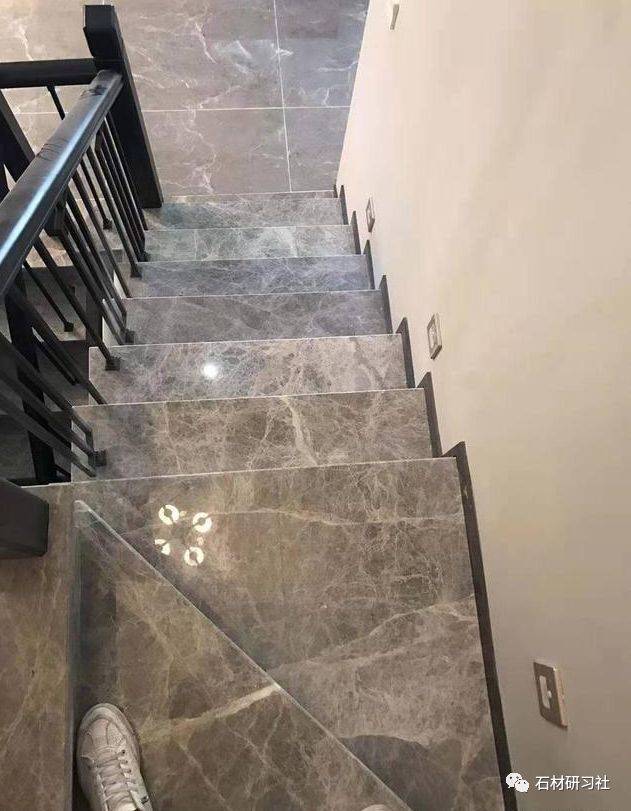 地砖楼梯踏步效果图