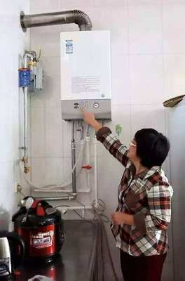 林内热水器维修电话