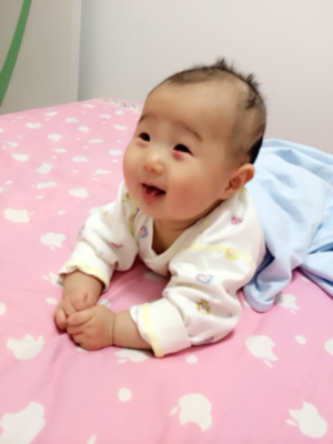 宝宝多久抬头