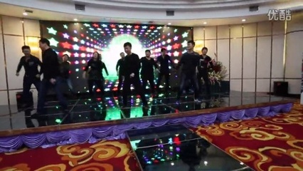 网络爆红舞蹈